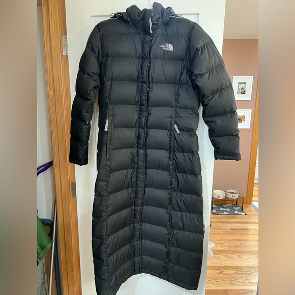 The North Face Jackets & Blazers - The North Face Mid Calf Black Jacket size Medium